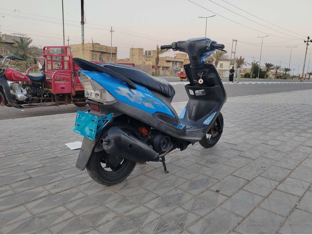 دراجة ماگس عدله للبيع
دراجه شغاله مابيها اي مشاكل 
دراجه من جبتها لحد هسه ما مفتوح برغي بيها بيها اوراق گهربائيات شغاله 
كفراتها نضيفه تجي وتشوف 

***********
 هاذ رقمي موجود واتساب وعلخط 👍
