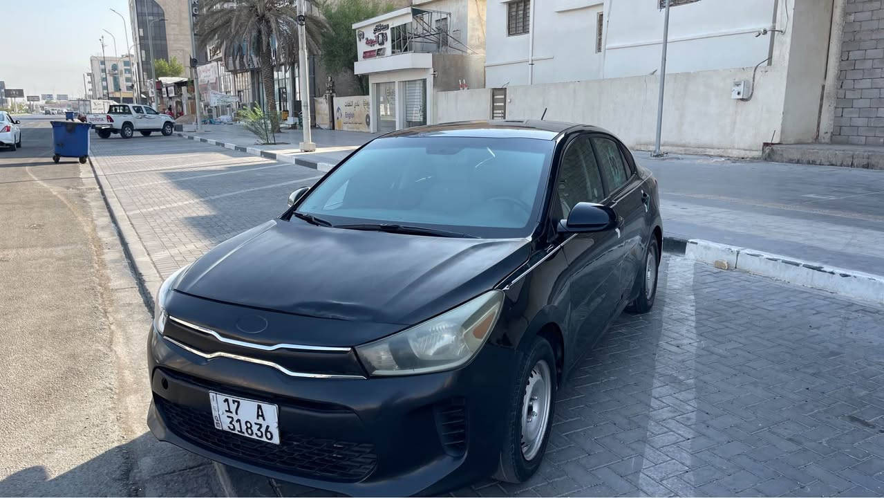 السلام عليكم 
كيا ريو 2019 وارد امريكي
حادثها بنيد وجاملق ايمن  وبيها دحجات موضحه ب الصور
مكينه 1600 
كير مكينه تبريد كله جاهزه تحويل ثاني يوم رقم جديد 
السياره صلاوت ع محمد 
البصره 
السعر  85 وبيه مجال 
بيع او مرواس
للإستفسار *********** البصرة, العراق

