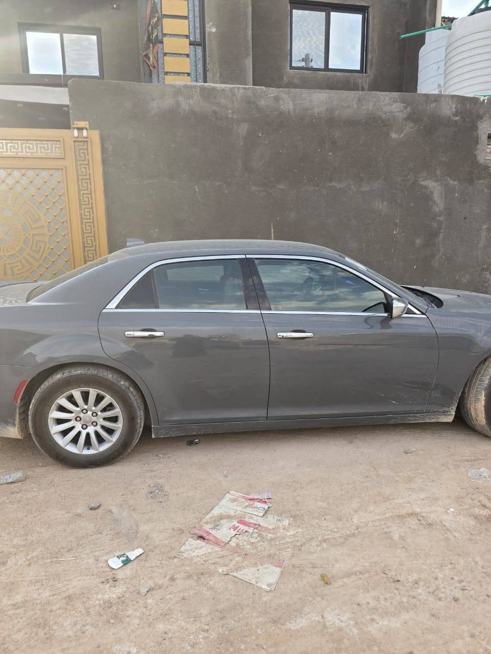 كرايسلر موديل ٢٠١٨ اصل
كفاله عامه
تبريد ثلج 
حداده ١٠٠%
محرك كير كفاله
تخم تاير 
رقم بصره بسمي 
ماشيه ٦٨ الف 
كامره 
تبريد تدفئه كشنات
مال بيت ما مشتغله خط 
الاستفسار ***********
