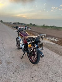 موديل ٢٥ • ٢٠٠ • وراق