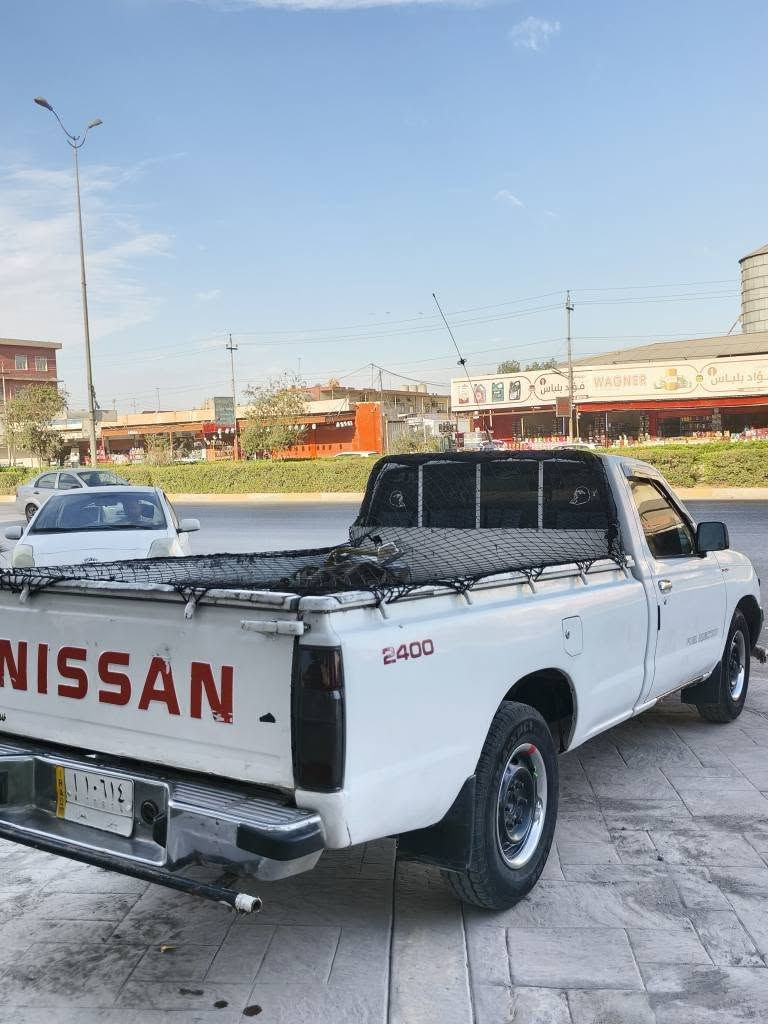 پیکەب نیسان مۆدێل  2002 بۆ فرۆشتن.
تەبریدو  🥶 +پاوەر 🏎️+غاز ⛽وبنزين +شاشه ايبات.  5 قلاب جوار تايه نويه
بەشەرتی گێرو مەکینەو ئەکسل شانصي 
بێ دەعمو لێدران زور خوينه بيلاد شركه
سەنەوی نوێیە هزه نويه 2027   به شرت وكاله تحويل 
جيه جيه بويخ هي  لەسەر ساغەی سقفو شانه نيتي 
شوينه هه والير مشتري نيه سرمان مشين*********** وتس*********** أربيل, العراق

نص مكتوب في الصور:
- *********** نيسان 2002 *********** واتساب