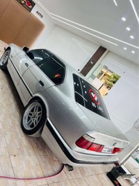 بي ام ٥٢٥ • موديل ١٩٩٢ • جير عادي