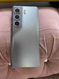 تكنو كامون 40 برو 5G • نضيف فول • خدش بالضهر
