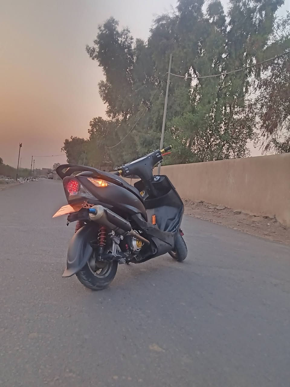سلام عليكم للبيع GTR.ثعلب
دراجه جاهزه كهربائيات كله شغاله  بيه تزويد خفيف.

مكينه 58 ونص شلعه ومعدل طيران.

كلجات رياضي.

صالنصه بوري عدل او تريد الصالنصه البلاديه.

لايت زنون .

 كابريتر عكس رياضي

يدات بريك رياضي.

قبق فلاوين رياضي.

قاعدة رقم رياضي.

سلف رياضي.

دراجه مال جناي مكاني مدينه الصدر.

ه‍ ***********. متوفر واتساب.
