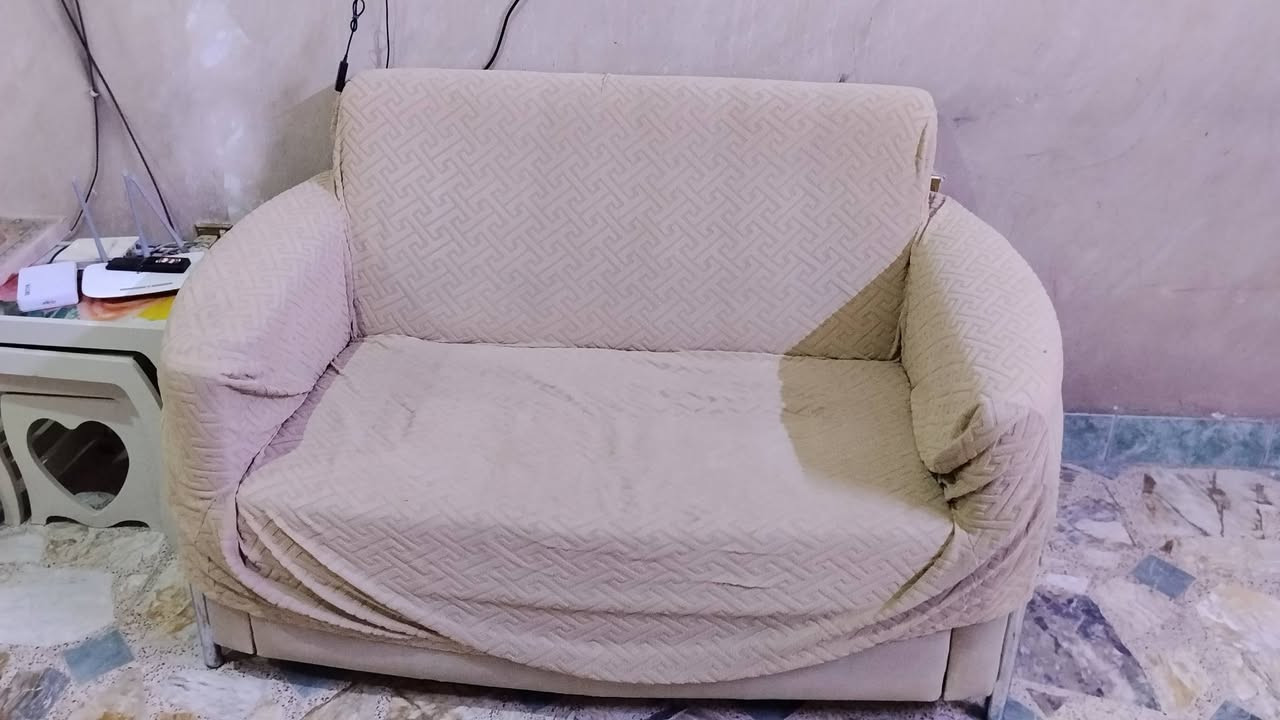 السلام عليكم
اخوان هاي مجموعه من اثاث المنزل للبيع
للتواصل *********** وبيه واتساب

