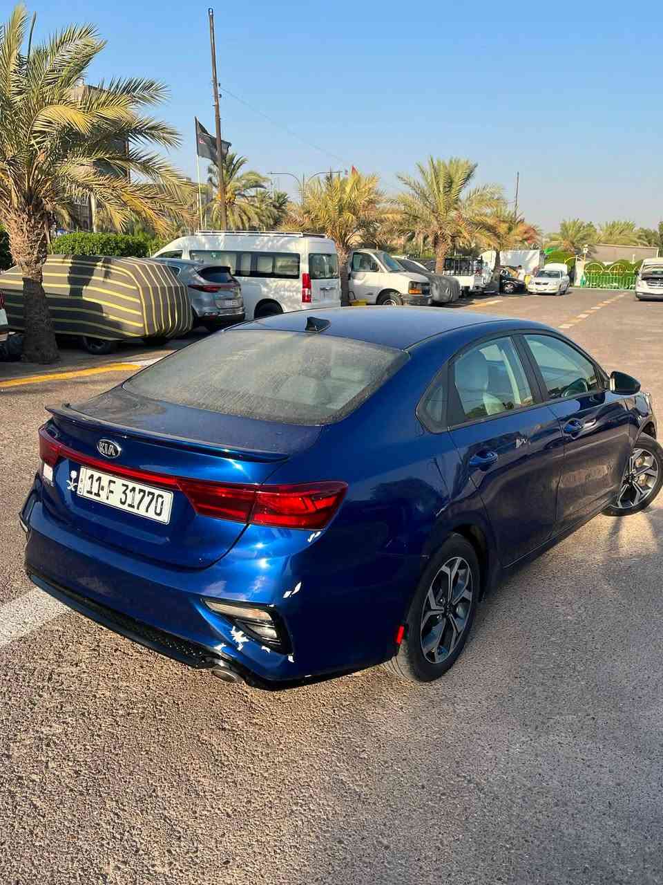 🚗 كيا فورتي  موديل 2019 * 🇺🇸 وارد أمريكي ازرق عن العين🪬
* ⚙️ محرك 2.0 لتر 4 سلندر مكفوله مامفتوح برغي
* 🕯️ منضومه زنون Lid حته لبلوجكتر 
* 📱 شاشة وسطية مع Apple CarPlay وAndroid Auto
* 🎵 بلوتوث وUSB
* 📷 كاميرا خلفية
* ❄️ تكييف
* 💡 اناره LED
* شاحن واير ليس
* رادر امامي+ جانبي
* ماشيه116 
* حادث السياره بنيد او جاملغ فقط صور حادثها موجودة بل منشور  
تخم تاير جديد ويل كب 
* *********** للاستفسار 
* السعر المطلوب 113 $ 💨
الموقع 🤍بغداد الشعله 🤍بسمي مشروع وطني رقم نكليزي
