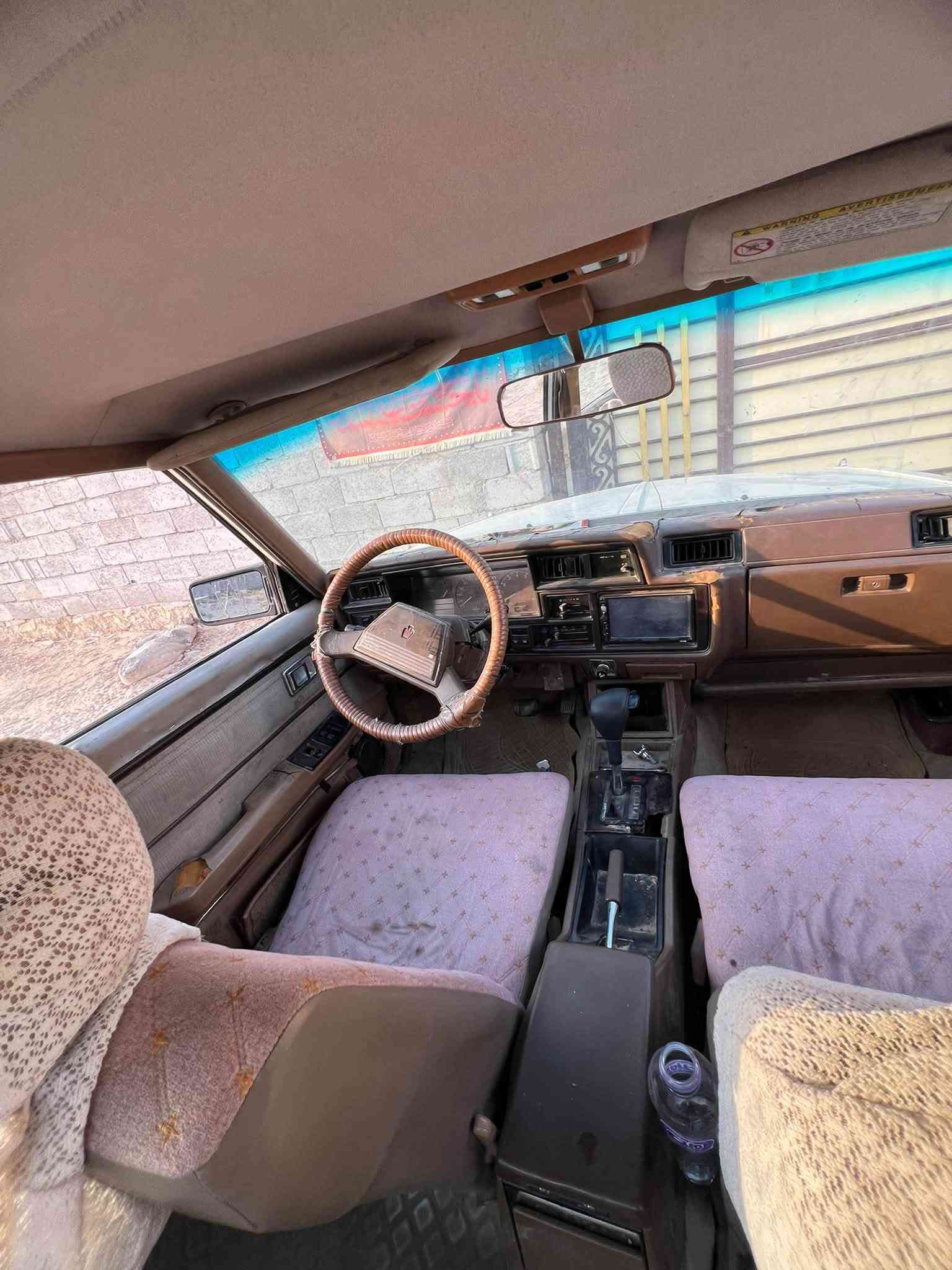 سوبر ٨٢ • ١٩٨٢ • للبيع