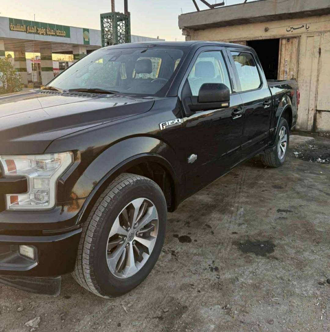 فورد F150 خليجي موديل 2017 VIP
فئة KING RANCH  فول مواصفات 

باب طويل بدي قصير 

تبريد تدفئه مساج كشنات 

تبريد امامي خلفي دوسه كهربائية 

بانوراما شاشه كبيره 

مكينه 5000 

حساس أمام خلفي 

اضائه داخليه ممتعده الألوان 

تحديد مسار 

تشغيل عن بعد 

تخم تاير جديد 

حداد جديده 

ضرر  طخه مدكر 

باب مدل واكله 

سنويه نافذه شهر ٦ 

سعر ٢١٥ بيه مجال
رقم بصرة 
للتواصل والاستفسار 
***********
***********
