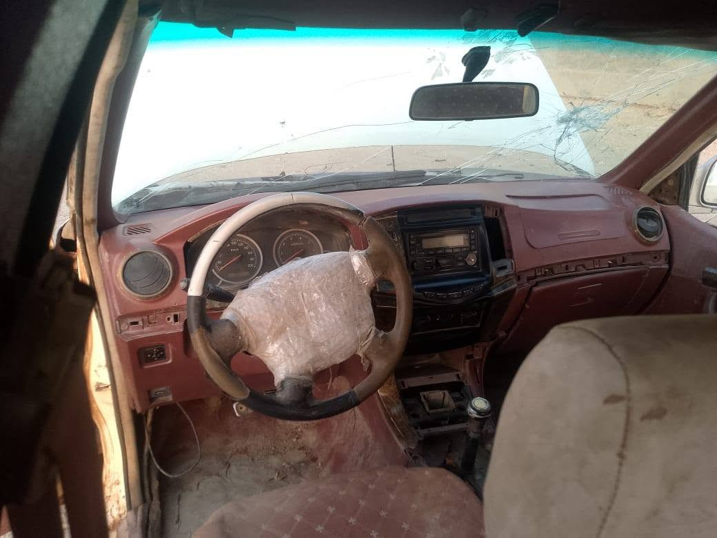 سلام عليكم
بيكم فتون موديل ١٣
مكينه وكير نضاف مال بيكم تيوته ٩٣ كابريته
حداديتها نضيفه رقم واسط الماني اكاتبك سرقه وطلب
مكتني كربلاء طويريج سعرها ١٥ وبيها مجال بسيط
***********
