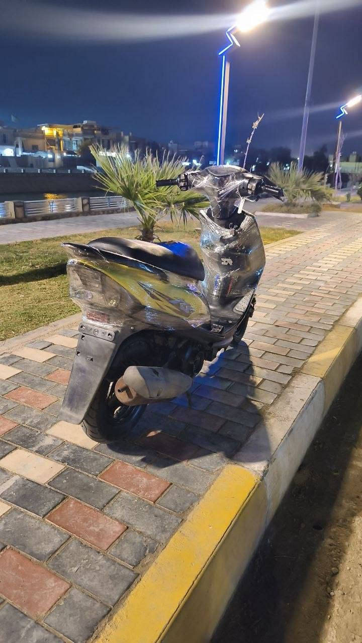 ماكس عاده للبيع مكينه ناعمه دراجه وكلها شغاله للطول للطول كلها ختم واحد دراجه ب 700 وبيها مجال بسيط واليراء موجود واتساب وهذا رقمي ***********
