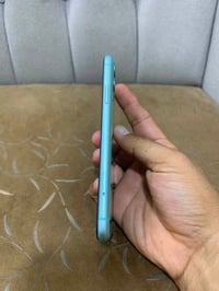ايفون ١١عادي ذاكره ١٢٨ جهاز نضيف ما مكفول للبيع أو مراوس  ١٣برو ماكس ا...