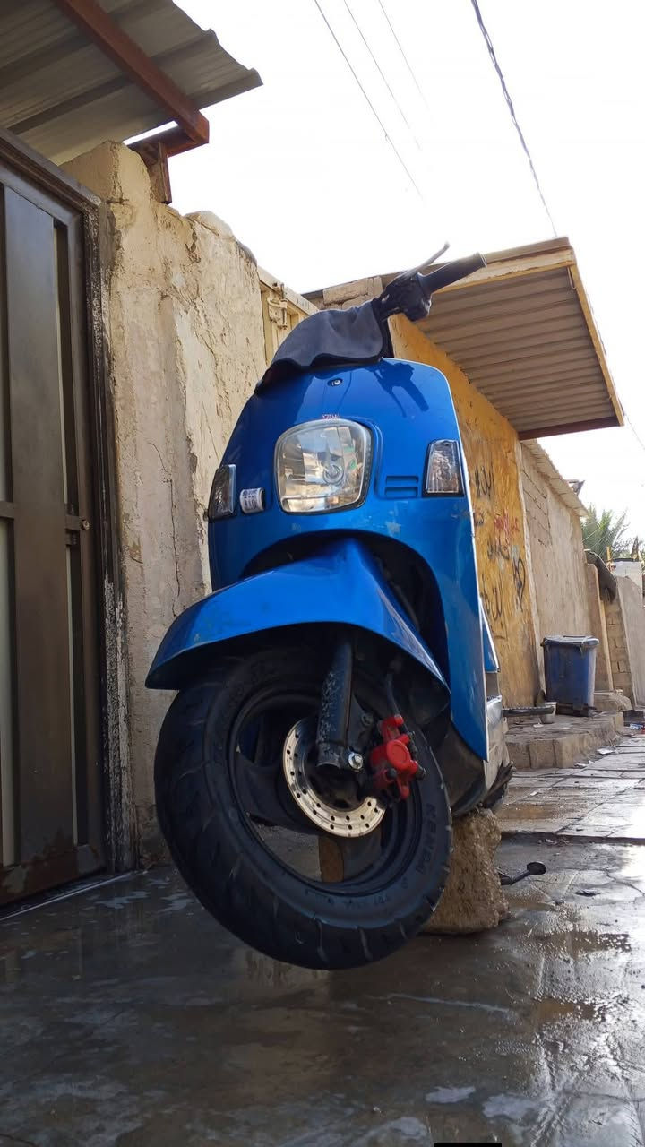 بوليس • ٢٠٠٩ • نوزل