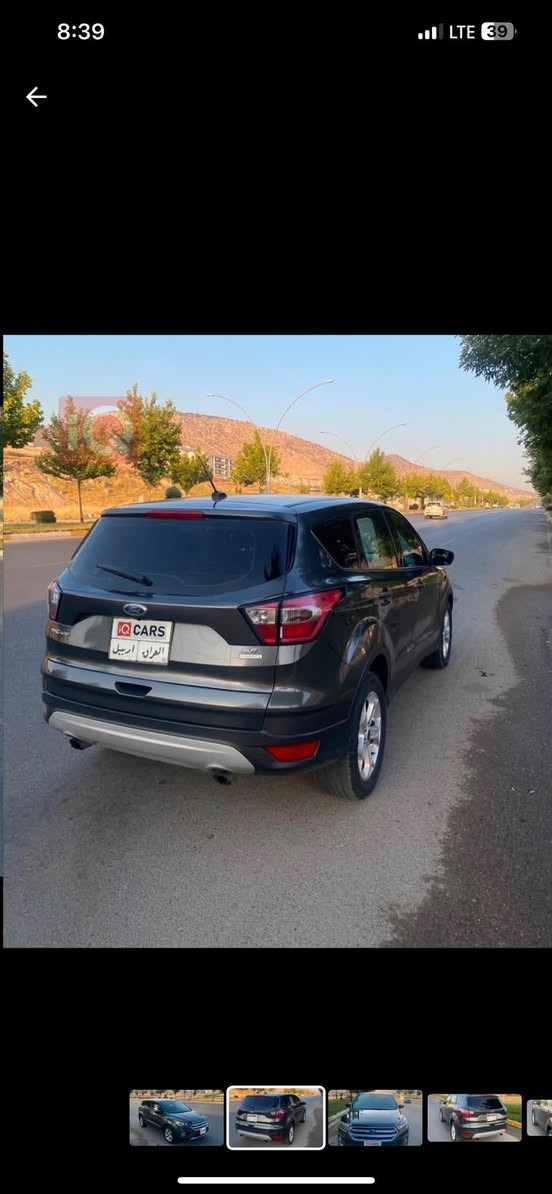 Ford Escape 2017 SE
فورد اسكيب ٢٠١٧ 
٢ قطعة صبغ 
مکینە ١.٥ توربو
مواصفات SE 
سعر ٨٧ ورقة و مجال 
***********

