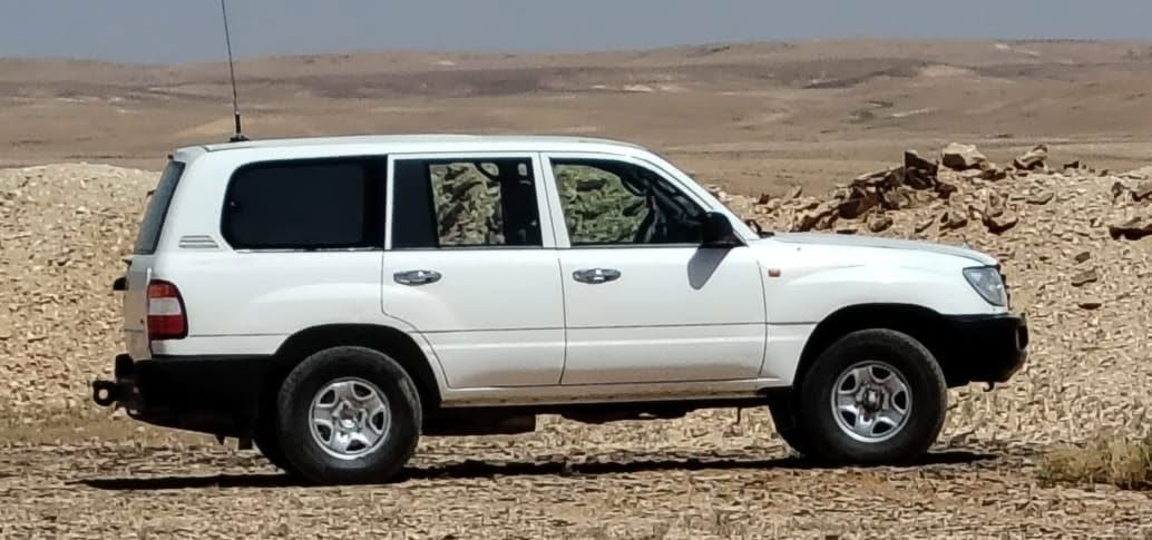 ملاحظه مكلف بالنشر 
اسلام عليكم ورحمه الله لاندكروزر مونيكا 2004 مال مزاد مكينه وكير وحداديه وتبريد وتخم تايرخير من الله منضومة غاز ومروج معامله ومتكفل ابجميع الاصوليات مكان السياره نجف رقم صاحب السياره الاتصال على الرقم ***********
