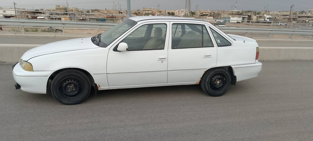 هالسلام عليكم، دايو سلوو للبيع بسعر رقم التسقيط،،جديده وحتا منظومة التبريد موجوده، مكينه كير حداديه كهربائيات رقم بغداد شرط التحويل،سعرها 20 فقل مكانها الناصريه الشطرة،،***********
