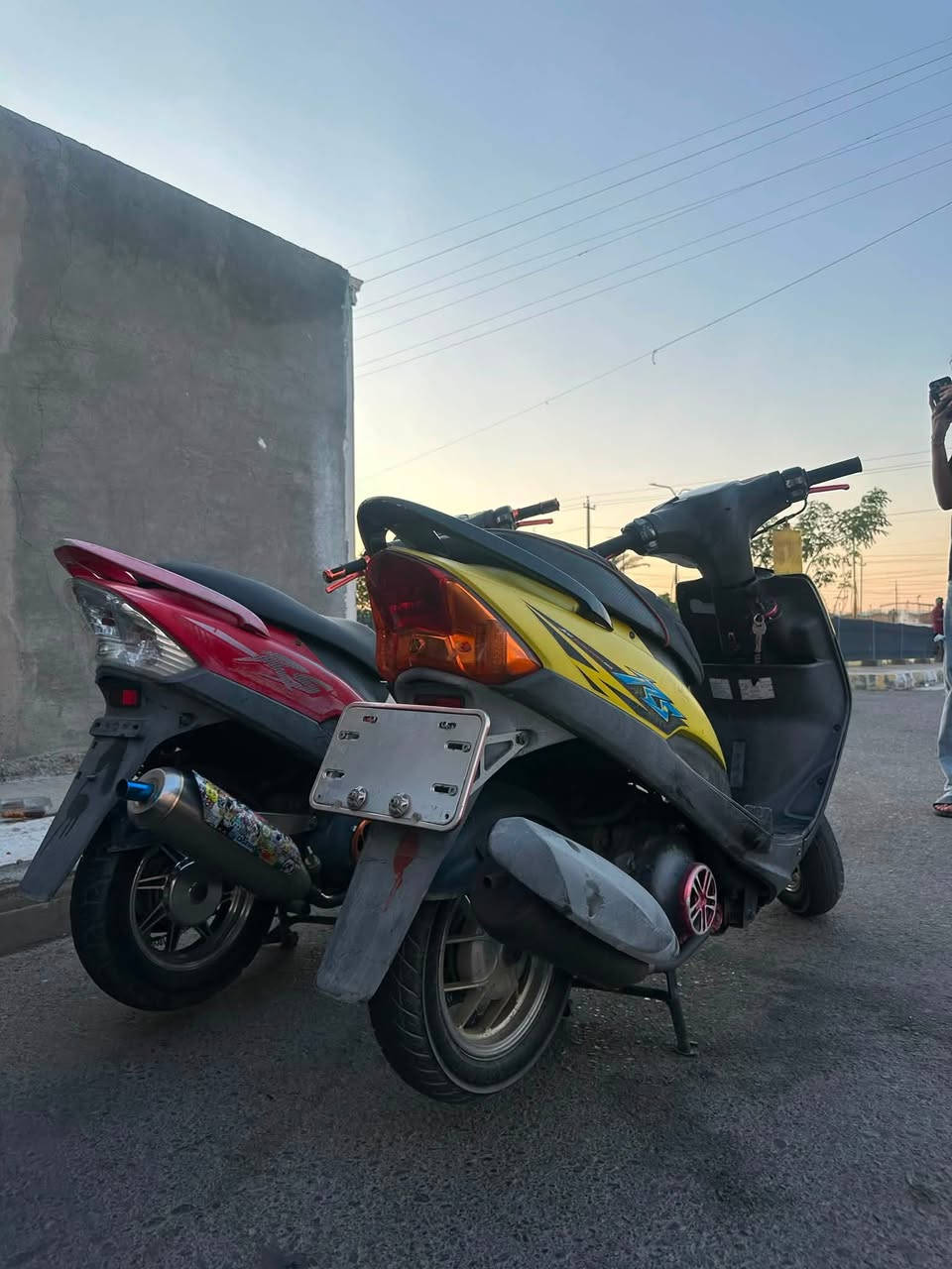 سلام عليكم / ماكسات للبيع السعر 2500 ثنيناتهن وحده ما ابيع الاتصال ع الرقم /***********

