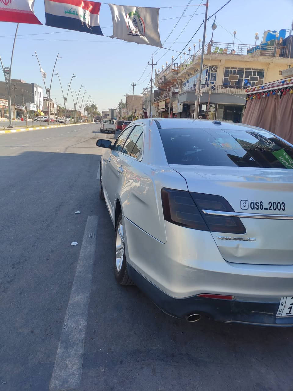 السلام عليكم
فورد تورس موديل 2013
رقم بغداد بأسمي

محرك 3.5 V6 شاده جديد
كير 3 وضعيات عادي وأوتو وسبورت

تدفئه وتبريد مضومة جديده ثلج
صدر امان خلفي جديد صار ايام شاده
تخم تاير جديد
سياره جاهزه ما بيها اي نقص 
حادثها فقط 4 قطع مثل ما موضح بالسونار

سعرها 70 وبيها مجال للشراي
مكاني واسط العزيزية 
للأستفسار 
***********
***********
