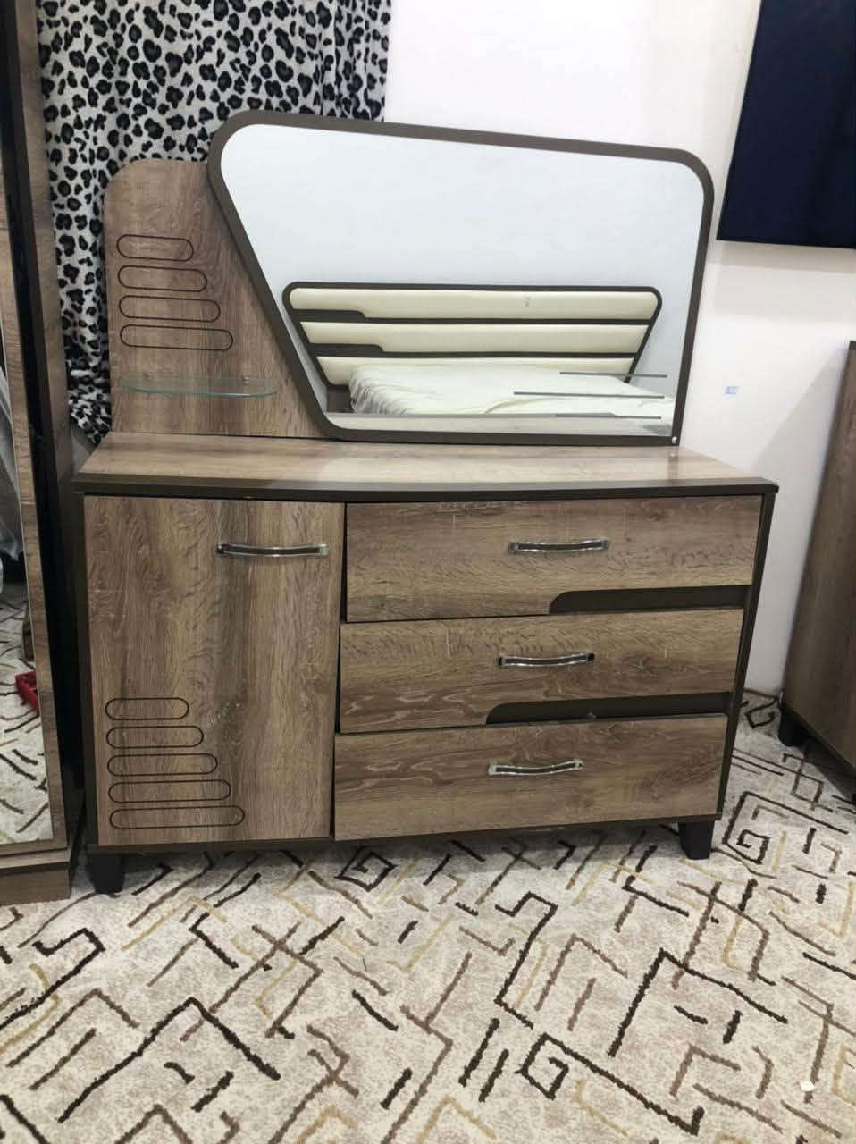 غرفه تركيه • مستعمله • دوشك