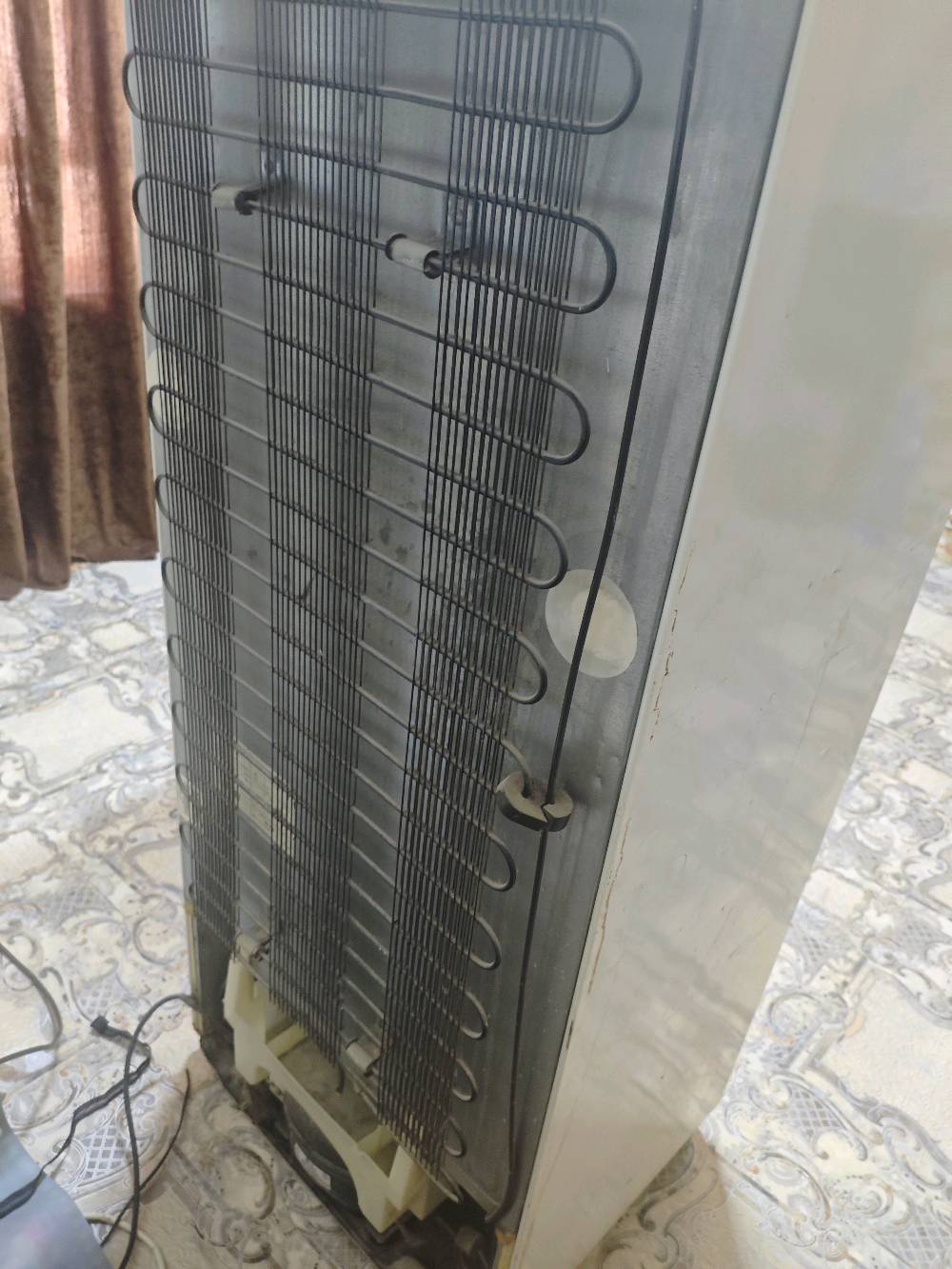 سلام عليكم ثلاجه lg ثلاجه فقط الاوتماتيك ام ماطور شغال ومابي اي شي لااستفتار عل هذا 7732308207 وسعر 65 وبي مجال للشرايه