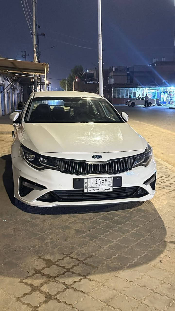سلام عليكم أوبتيما كيا فايف موديل ٢٠٢٠ وارد كوري سياره جهاز من كلشي بس بيه صبغ سنويه ٢٠٢٨بسم خالي ماشيه ٦٥الف السعر ١٤٨رقم تليفون ***********
