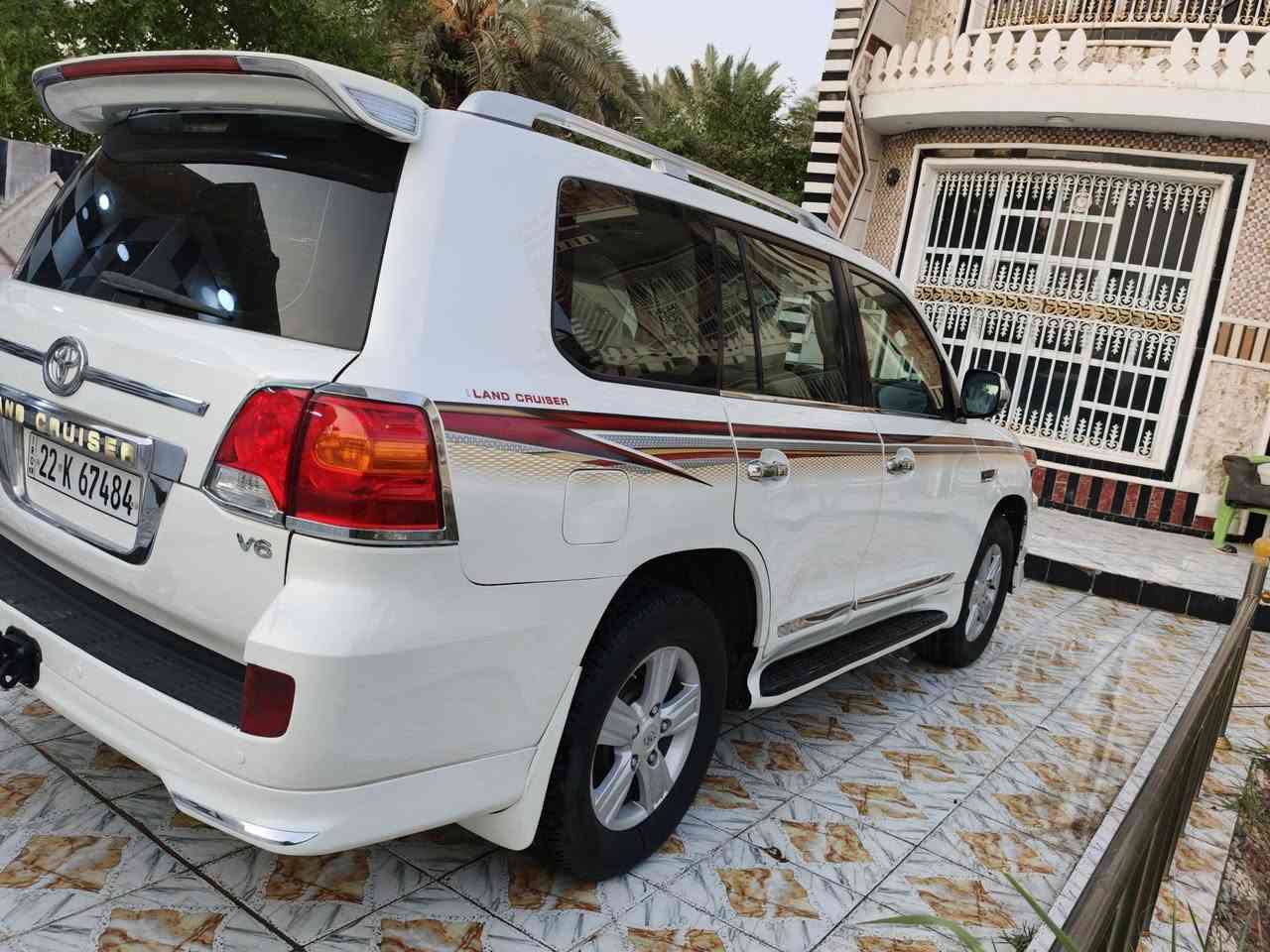 لاندكروز 2011 فول مواصفات مكفوله كفاله عامه من الصبغ والتبديل رقم اربيل دولي سنويه ورقم جدد سياره جاهزه من كل شيء كير مكينه حداديه تبريد تخم تاير جاهزه مكان السياره الحيدريه طريق كربلاء نجف سعر 268 هاتف***********
