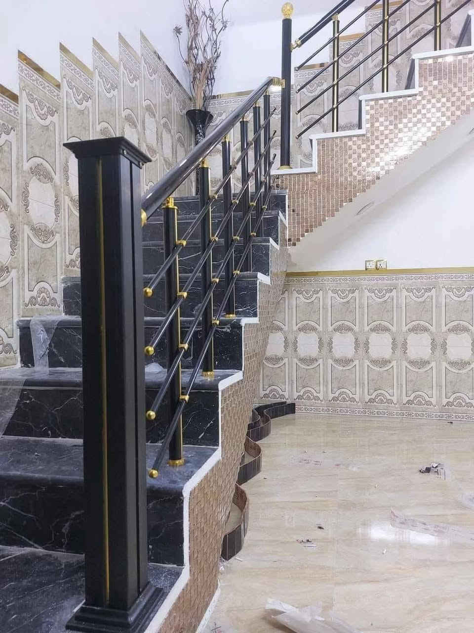 أبواب • شبابيك • ألمنيوم تركي