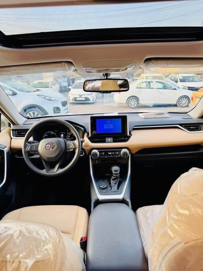 تويوتا راف فور XLE بريميوم 
  2025 زيروو

🔹 ياباني أصلي 
🔹 وارد عبد اللطيف جميل
🔹 فول مواصفات
🔹 الموديل: 2025
🔹 ناقل الحركة: أوتوماتيك
🔹 الوقود: هايبرد (بنزين + كهرباء)
🔹 العداد: زيرو – وكالة
🔹 فور ويل AWD
🔹 فتحه سقف 

✅ سيارة جديدة بالكامل
✅ اقتصادية جدًا في الوقود
✅ جاهزة للتسليم الفوري
✅ تقبل الفحص في الوكالة

 لمعرفه السعر علق برقم 1 : الرد تلقائي 📮
  متوفر مثبت لوحات جاهز

📍 الموقع : بغداد - معارض البياع - الشارع الرئيسي
#ريتاج_لتجارة_السيارات

📞 للتواصل : 

*********** 
***********
***********
***********
