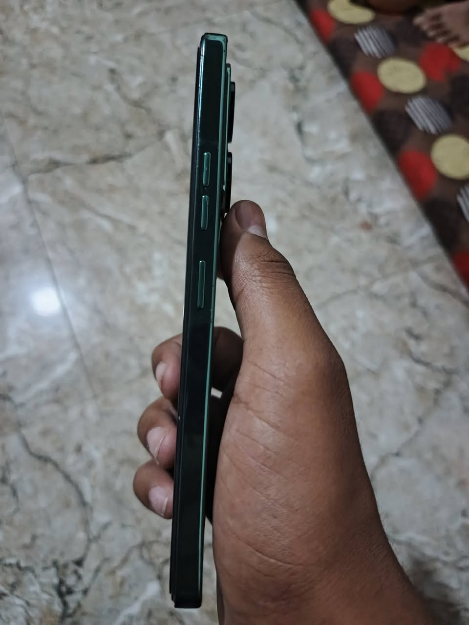 السلام عليكم تلفون للبيع TECNO POVA 6 pro ذاكرة 256 رام 12 تلفون نضيف بلادي مابي اي خلل بوبجي 120 فريم السعر 250 وبي مجال رقم تلفون ***********
