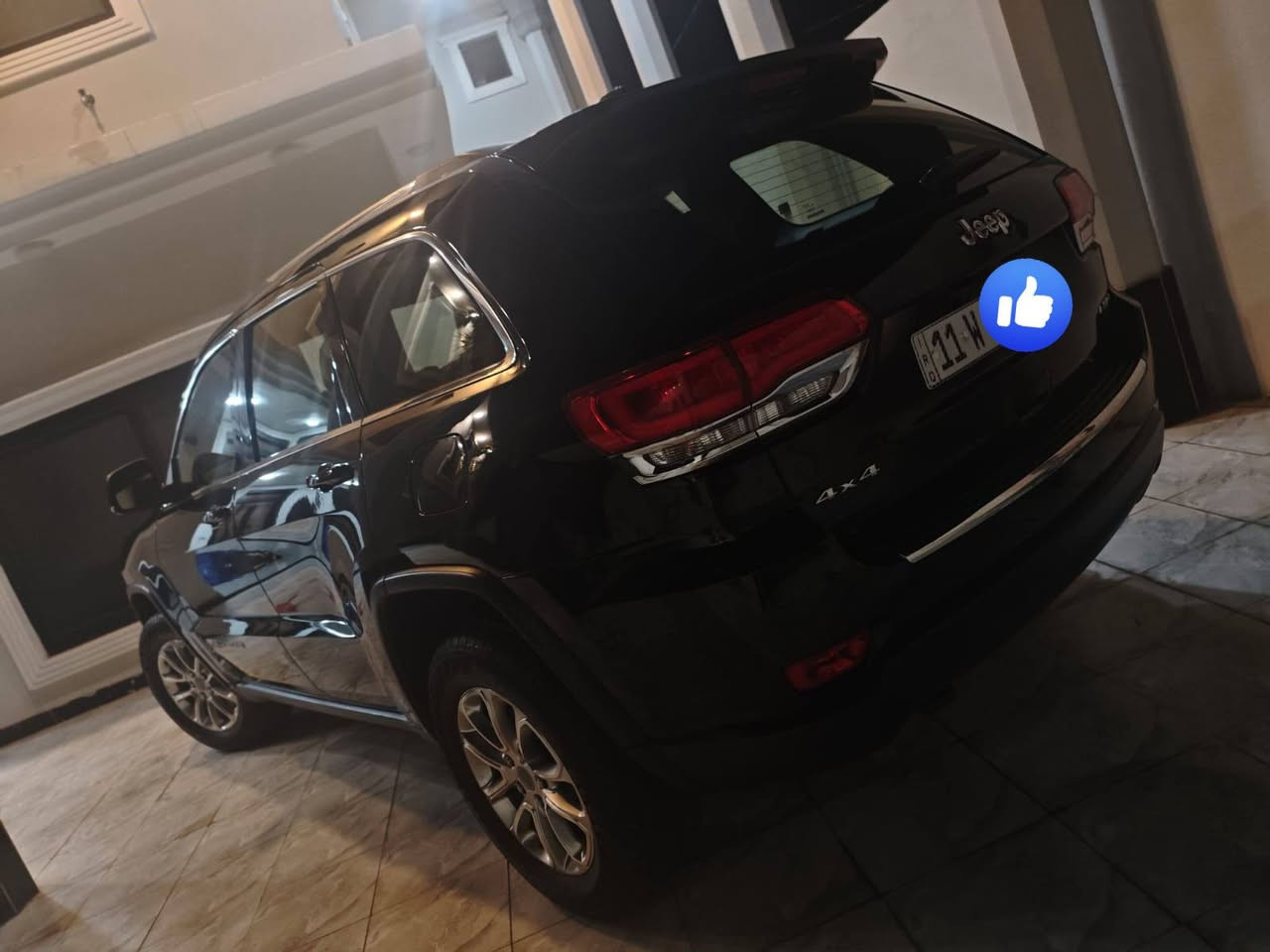 للبيع او للمراوس حسب قناعة 

Jeep Grand Cherokee Laredo
السنة: 2014
الوارد: خليجي 
اللون: أسود 🖤
المحرك: 3.6 لتر V6 Pentastar
القوة: 290 حصان
العزم: 353 نيوتن.م
ناقل الحركة: أوتوماتيك 8 سرعات
الدفع:  4×4
عدد المقاعد: 5
نوع الوقود: بنزين
المكيف: أوتوماتيك ثنائي المناطق
الشاشة: كبيرة 
المقاعد: جلد 
مثبت سرعة
حساسات ومزايا أمان متعددة
ABS + ESP + Traction Control
وسائد هوائية
الاستفسار الاتصال 
***********
