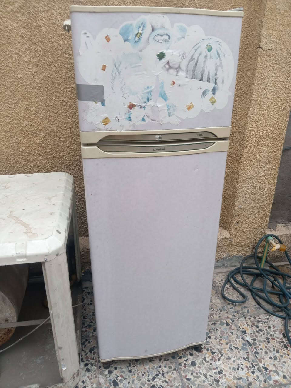 ثلاجة • أغراض للبيع