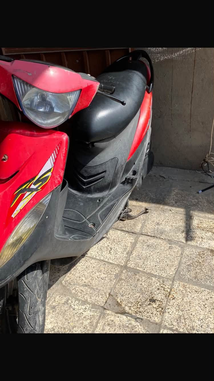عدله بلاديه من طول لطول ملحه بيه كلج خلفي عنكبوت ول باقي كله بلادي مكينه بلاديه ممفتوحه كابريتر اصلي كله اصلي مملعوب بل دراجه كفرات مختمه اصليات نكره بكل وقت دراجه جديده مكاني بغداد شارع فلسطين سعرها 850 🍀رقمي ***********
