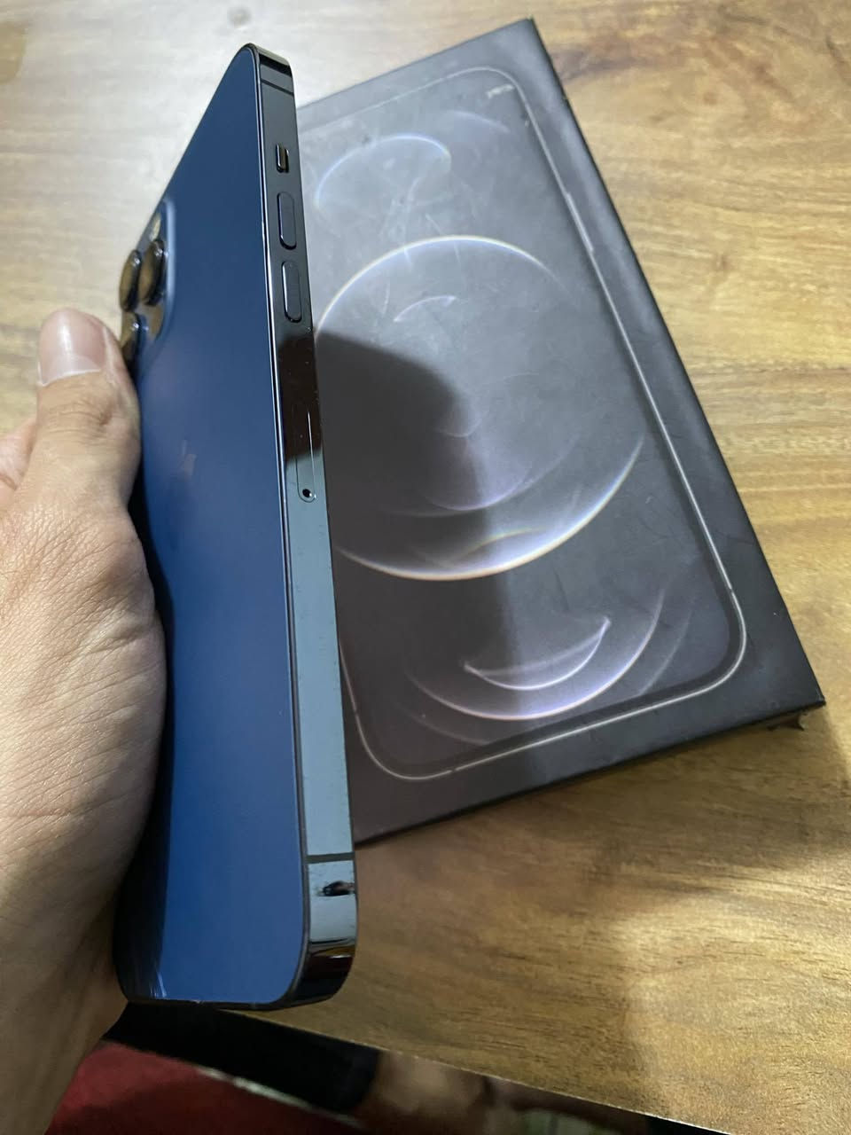 ايفون ١٢ برو ماكس • ٢٥٦ • بطارية ٨١٪