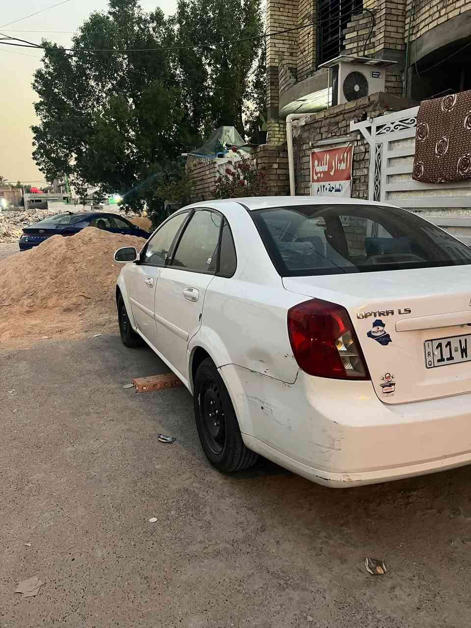 سياره اوبترا 2012
سياره بسمي رقم بغداد الدولي 
سياره بيه طخه بلجاملغ الخلفي 
السعر 70وبيه مجال
الاستفسار عل هذا الرقم***********
مكان السياره بغداد الزعفرانيه
