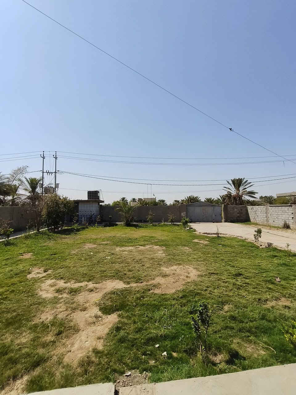 السلام عليكم بيت للبيع مع قطعه 600 لبيت بناء حديث البيت بنائه طابوك البيت جاهز مع حديقه يحتوي من مي وكهرباء خطين ذهبي وعادي المكان على طريق المطار بجاور مجمع التركي يبعد عن الشارع 125 متر بيت حلو والسند على 25 قرار والاستفسار على هذا الارقام وانا بالخدمه ***********/‏‪
‏‪***********‬‏
السلام عليكم بيت للبيع مع قطعه 600 لبيت بناء حديث البيت بنائه طابوك البيت جاهز مع حديقه يحتوي من مي وكهرباء خطين ذهبي وعادي المكان على طريق المطار بجاور مجمع التركي يبعد عن الشارع 125 متر بيت حلو والسند على 25 قرار والاستفسار على هذا الارقام وانا بالخدمه ***********/‏‪
