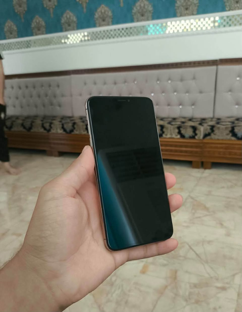 آيفون XS ماكس • ٢٥٦ • فيس ايد ميشتغل