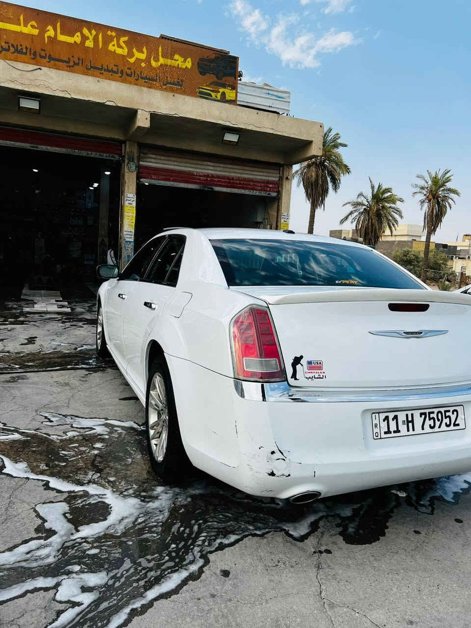 اللهم صلي على محمد وآل محمد
موديل 2012 

السيارة كلين تايتل وارد كندي 

المحرك : 6 سلندر 3600 c

رقم بغداد بسمي تحويل مباشر هزه جديده سنوية 29

ويل مكسيكي 

شاشة كبيرة

كامره خلفية 

داخل صاج 

كشنات جلد تحكم كهرباء جهتين

تحكم ستيرن جهتين

كير طيارة

فئة ال C

مكان السيارة الناصرية 

***********

السعر 175
