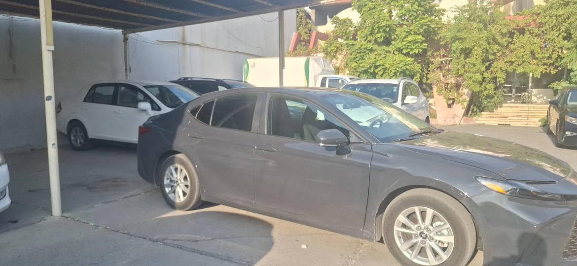 Camry 2025
***********
كير و مكينة شرط
هايبرد
بونيد صبغ
بيها ملاحظتين اصغار
السعر ٢١٥ و مجال
المكان دهوك
