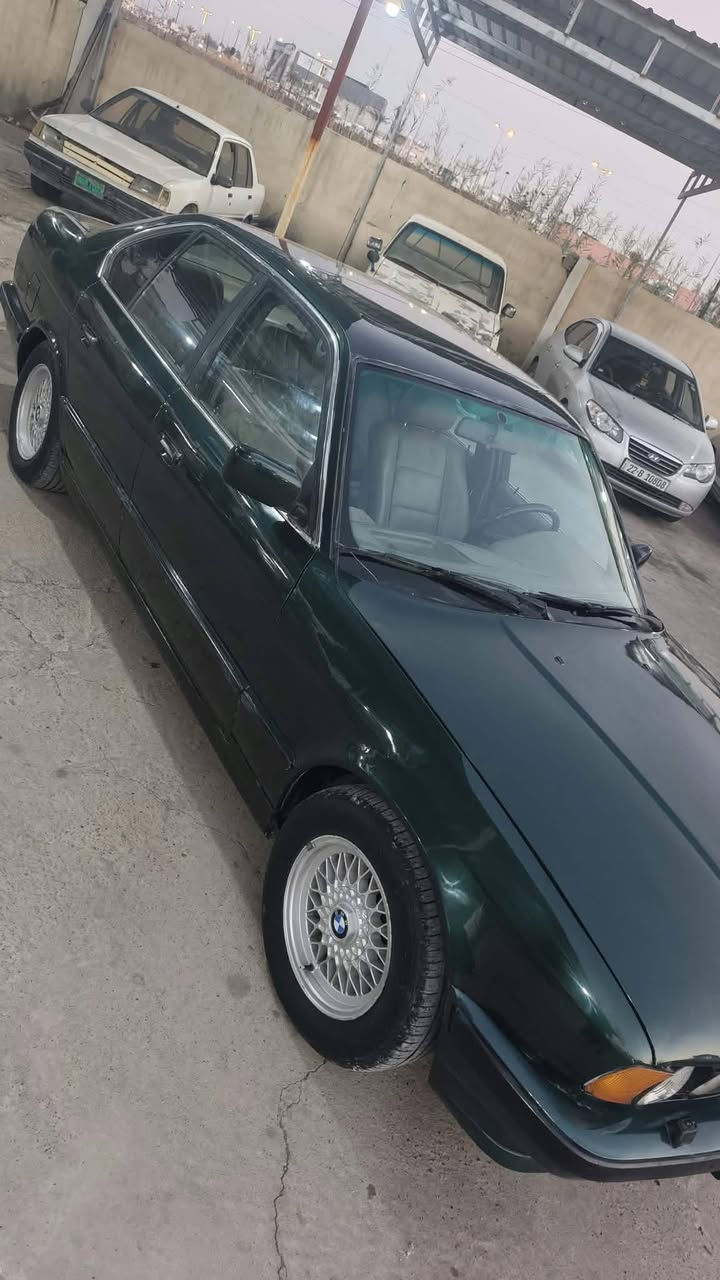 بي ام 525 • ١٩٩٠ • موصل