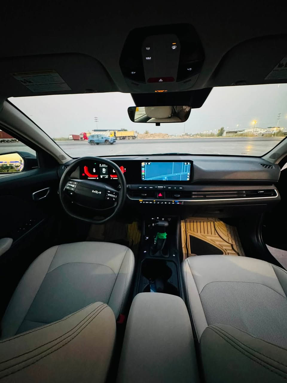 سلام عليكم للبيع فقط
كي فور LX  2025 k4 

محرك : 2000 دوش مرغوب

وارد : اميركا 

ماشيه :23الف 

مواصفات  Ex 

1_بصمة 

2_تشغيل عن بعد 

3_ بصمة ابواب 

4_ بصمة جنطه 

5_شاشه متصل حجم كبير 

6_فول قيادة ذاتيه مع تحديد مسار 

7_فول تحكم ستيرن 

8_تبريد متصل مع شاشه لمس 

9_منافذ شحن خلفية 

10_سايد بريك كهربائي 

11_مانع انزلاق 

12_نقط عمياء 

13 _ تحكم وضعيات قياده

14_رادار امامي وخلفي وجانبي 

15_فول حساسات توقف ذاتي 

16_لد امامي مع عدسات زنون 

17_كامره خلفية دقه hd 

18_ويل كب بلاد  

أرباك بس بردة فقط 

حادث السيارة باب نص صبغ وجاملق وبنيد فقط  

سيارة بغداد تحويل ثاني يوم وسعر خيالي كلش حلو 

وهاذا رقمي وبلنسبة السعر بس أتصل ويوصلك سعر لن سعر بلاش 

***********
