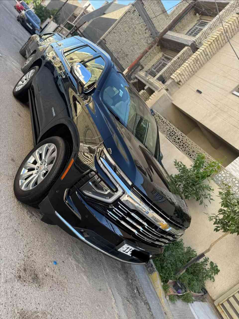للبيع تاهو برايمر PREMIER خليجية موديل 25 ماشية 13 الف كيلو وكالة المنصور  بعدهة بالضمان رقم بغداد بأسمي كفالة عامة عدا رصعتين pdr اعلى مواصفات  ١/١:
شاشة كبيرة متصلة
جكات 
داتا شو (عرض على الجامة الامامية)
بانوراما
كامرات 5 محيطية 360 درجة
٣ شاشات
عدادات شاشة دجيتال
رادار امامي + تحديد مسار
رادار جانبي + نقط عمياء
دوسات كهرباء + انارة led
سستم صوت BOSE
ثلاجة
كشنات جلد ابيض خزن ميموري + هزاز كشن
تبريد تدفئة كشنات امامي + خلفي تدفئة
منافذ شحن usb,hdmi,typeC
ويل حجم ٢٢  كروم 
اشاير مري + مري شفط + هيتر مري
جنطة كهرباء + ستيرن كهرباء
سايد بريك بصمة
داخل ابيض + صاج ملكي
حساس امامي + خلفي
فور ويل
وباقي المواصفات المعروفة  والسعر 67,300$  الف للاستفسار ***********
