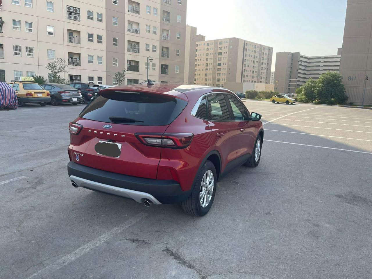السلام عليكم 
فورد سكيب موديل 23 الشكل الجديد محرك 1500 تيربو
مواصفات السيارة فئة اكتيڤ
كشنات مخمل 
كشن السايق كهرباء
رادار 360 
قيادة ذاتية 
صندوق كهرباء 
تبريد امامي وخلفي بشرط ثلج 
نضام هولد يفيد بالازدحام
اربع انضمة قيادة 
ونضام ايكو اقتصادي 
قيادة ذاتية 
رمونت السيارة عدد 2
هندبريك كهرباء
نضام اوتو ستوب اطفاء المحرك 
كاربلي ربط تلفون بدون كيبل
سيارة كلش نضيفة 
ماشيه 11 الف وقابلة للزيادة
لايت 3 عدسات LED
كشاف امامي ابيض 
لايت امامي خلفي ليد
حادث السيارة مرفق مع الصور
مكان سيارة بغداد بسماية 
السعر 160$ ورقة 
بيها مجال شي بسيط
رقم الهاتف
*********** بغداد, العراق

نص مكتوب في الصور:
- 88300295X