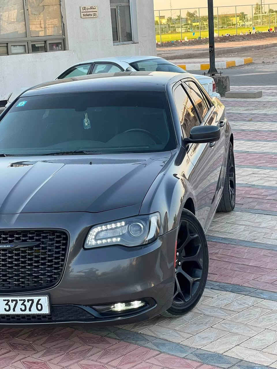 اوباما 2018 اصل تو ويل  كفاله عامة داخلة كلين كندية  رقم بغداد بأسمي بيها فقط رش جاملغ خلفي بدون حادث السياره شرط بچم كبس جاهزة  للاخير من حدادة تبريد كير ومحرك كفاله شرط سعرها 225 وبيها مجال شراي يتعنى ويشوفه وبخدمته ماسنجر ماموجود واتس اب *********** مكانه ناصرية ذي قار
