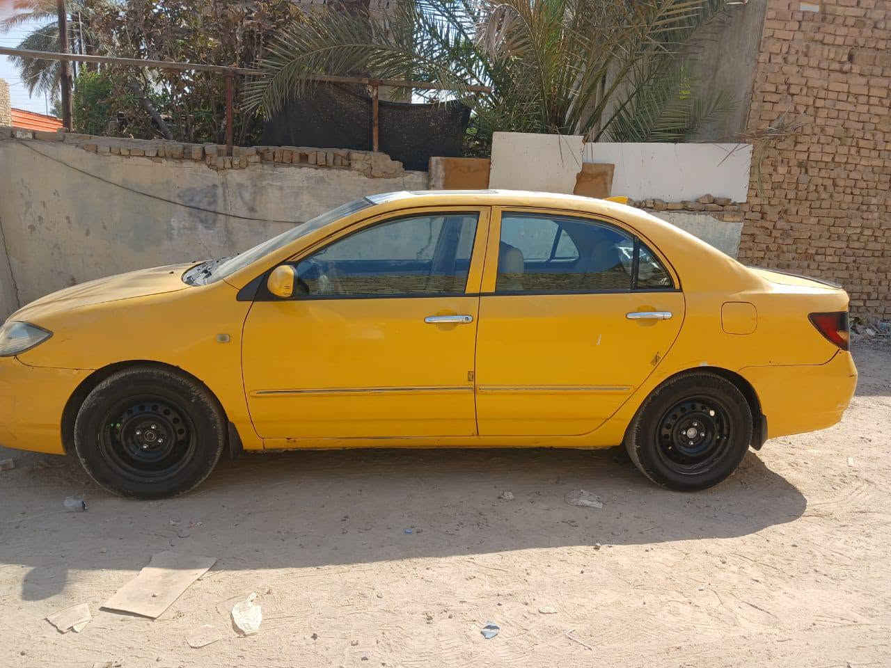 السلام وعليكم للبيع بي واي دي f3 كير عادي محرك لانسر سيارة بلاديه باب واحد فقط بارد تبريد ثلج❄ السعر 43 وبي مجال قليل ***********
