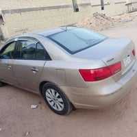 سوناتا ٢٠١٠ مكينة ٢٤٠٠ حادثها چاملغ جهة السايق وبنيد فقط داخل بيجي وعس...