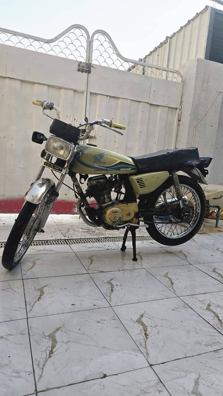 للبيع نامه ب 300 

*********** 

***********

مكان سيف سعد
