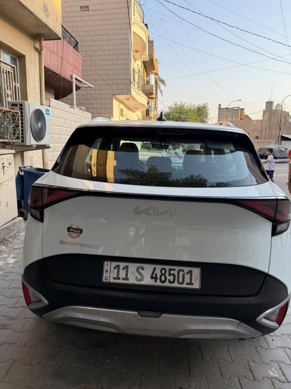 سبورتج موديل2023 خليجية رقم بغداد ماشية 55 ألف
ضرره (( كم رصعه حالوب مبينه و البقيه بل سونار فقط  )) 
مكفوله محرك و كير سياره نضيفه
مواصفاته : 
بصمه
تشغيل عن بعد وهاكذا 
شفط مري كهرباء 
حساس امامي
حساس خلفي
كامره
تبريد قطعتين امامي +خلفي
وضعيه القياده     Normal
      Eco
    Sport
    Smart 
تحكم ستيرن 
تثبت سرعة
(( اهواي مواصفات بعد ))
السعر ٢٠٠ ورقه
***********
