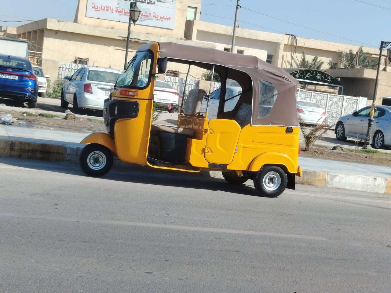 السلام عليكم تكتك للبيع 21..تكتك مبدل بيهه بس كلجات تكتك جاهزه وتخبل مكاني ناصريه مركز ***********
