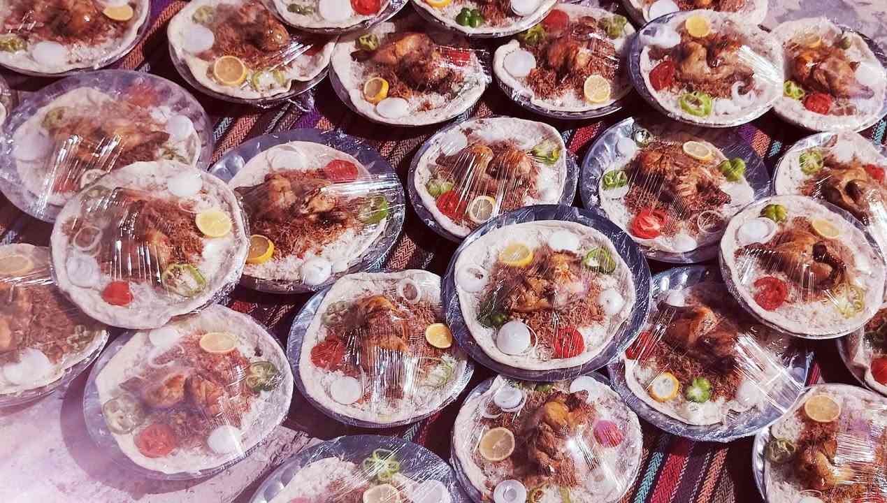 ✨ عندج عزيمة؟ مناسبة؟ عرس؟ خطوبة؟ ✨
لا تشيلين هم الأكل والتعب ❤️
أكلات أم سامر تتكفل بكلشي من الألف للياء 👩🏻‍🍳🍽️
أكلات بيتية شهية، مرتبة ونظيفة، ونجهز لج حسب عدد الضيوف والمناسبة 🌹
إنتِ بس اختاري المناسبة والعدد، والباقي علينا 😍
🎉 عزائم
💍 خطوبات
👰 أعراس
🌙 مناسبات ولمّات أهل وأحباب
لا تتعبين نفسج بالتجهيز…
خليها علينا وإنتِ استمتعي بمناسبتج ❤️
📲 للحجز والاستفسار: ***********
الحجز واتساب أو مراسلة الصفحة 🌷
أكلات أم سامر… طعم البيت بجمعتكم ❤️
