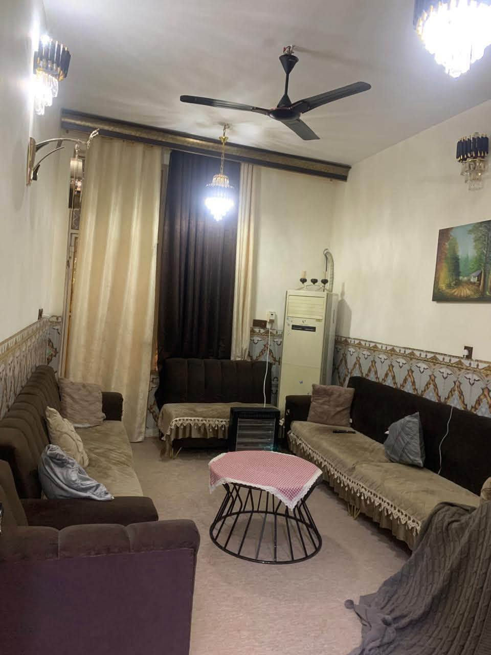 دار للبيع مساحه 68  طابق زراعي البلديات.                           يبعد عن تقاطع المصرف 500 متر                        *********** واتساب

