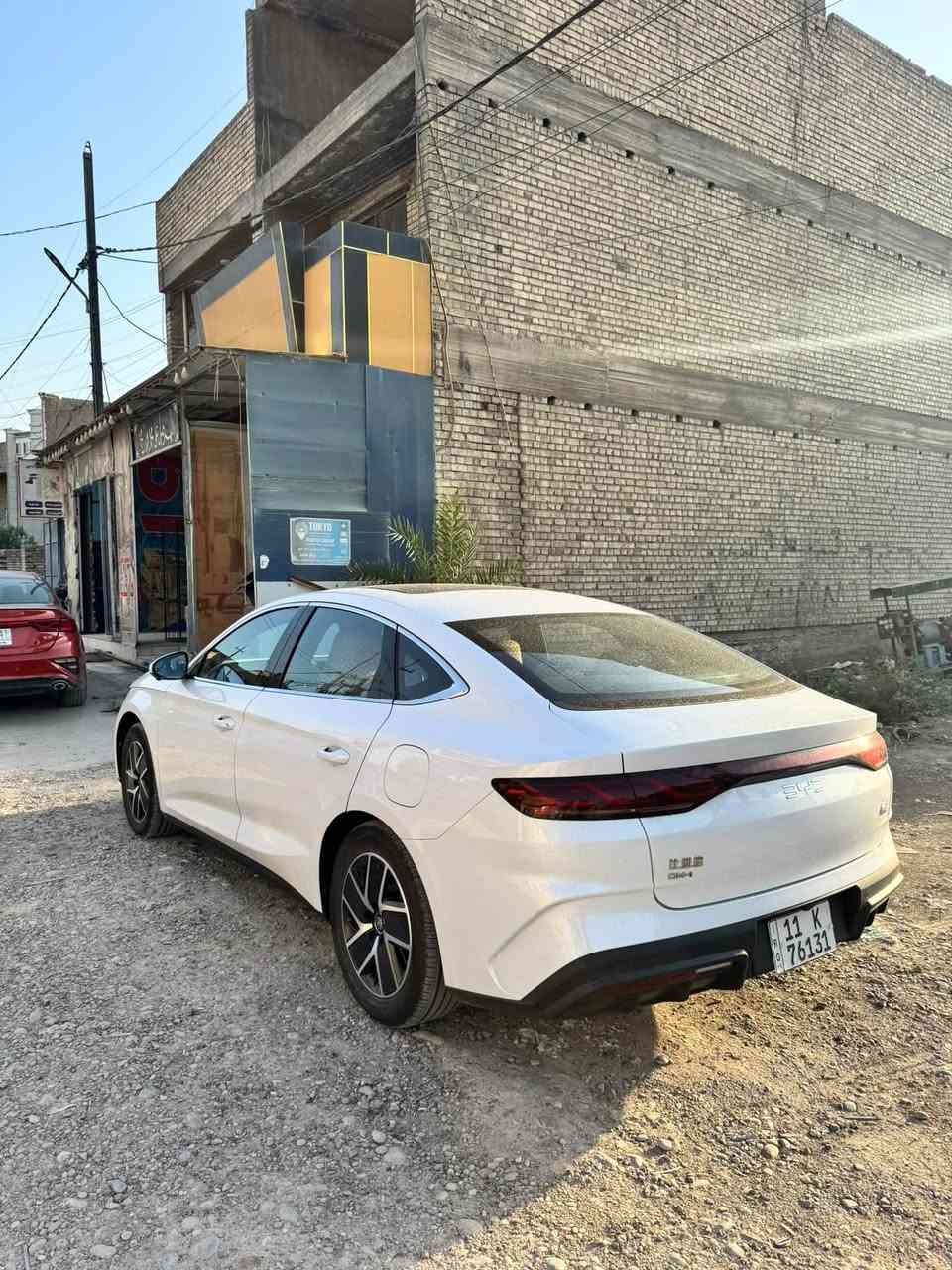 سلام عليكم للبيع BYD كن L
موديل 2024 

لون ابيض

فوول مواصفات 

كرسي كهرباء

اربع كامرات 360 درجة 

حساس امامي خلفي 

كراسي جلد 

شاشة جبيرة وقلابة 

بعد هواي مواصفات 
بطاريه كبير 120 كيلو 
بصمتين وكارت
 
(ملاحضه) السياره كفاله عامه من الزلغ ومن كل النواحي

السيارة ماشية 9000
 العنوان الدورة 

السعر 27/500 مليون وبيها مجال

***********
